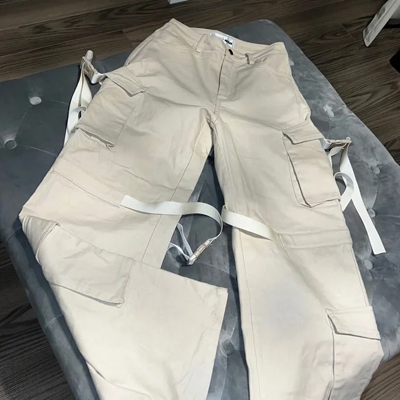 Cargo pants - Picture 4 of 4